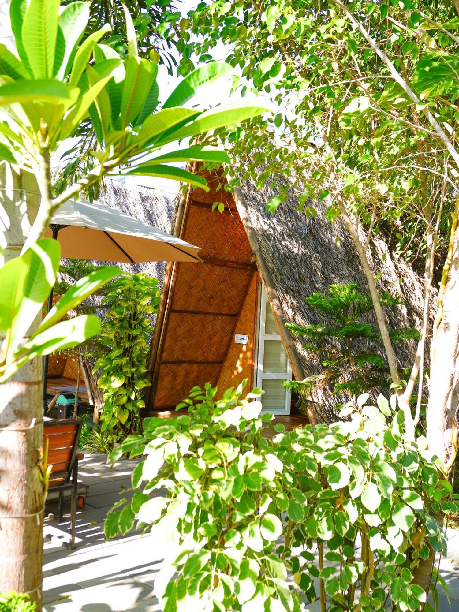 Urban Oasis Resort, Tarlac Экстерьер фото